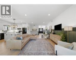 395 FOXTAIL Avenue - 9