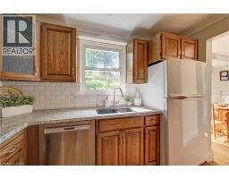 24 FOREST Road - 15