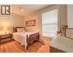 24 FOREST Road - 21