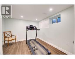 24 FOREST Road - 29