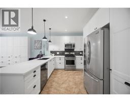 40 SUNNYCROFT Court - 15