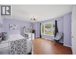 40 SUNNYCROFT Court - 25