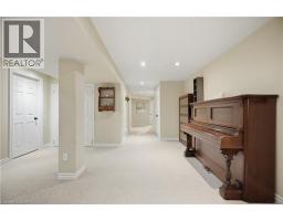 40 SUNNYCROFT Court - 35