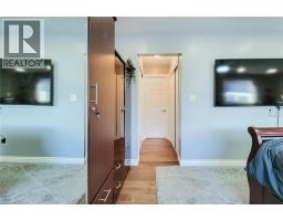 367 HEMLOCK Avenue - 38