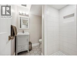 303 MARTINDALE Crescent - 29