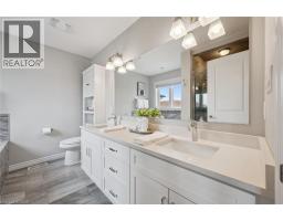 43 GOLDENVIEW Drive - 19