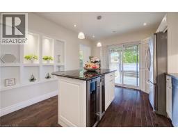451 BURNETT Avenue - 16