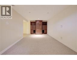 451 BURNETT Avenue - 29