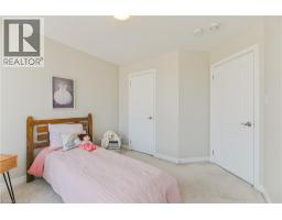 24 WEATHERALL Avenue - 30