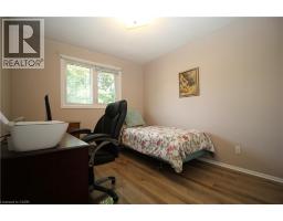 14 BERKLEY Crescent - 14