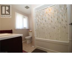 14 BERKLEY Crescent - 15
