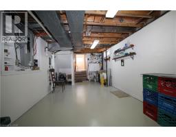 14 BERKLEY Crescent - 22