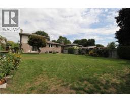 14 BERKLEY Crescent - 26