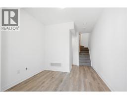 19 ROXANNE Drive UnitNo. 119 - 4