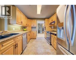 910 WALTON Avenue N - 12