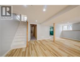 910 WALTON Avenue N - 29