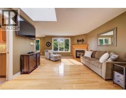 910 WALTON Avenue N - 5