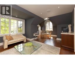 2054 LAKESHORE Road E - 23