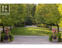 2054 LAKESHORE Road E - 41