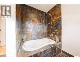 712 HIGHVALLEY Road - 33