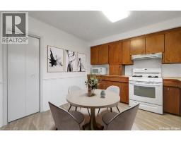 14 NIAGARA Street - 17