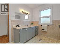 14 NIAGARA Street - 25