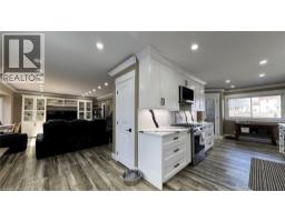 813 SEACLIFF Drive - 8