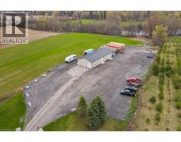 4290 VICTORIA Road S - 2