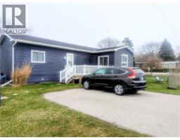 27 CRANBERRY Drive - 4