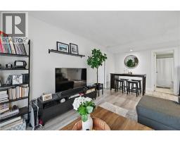 2373 KING Street E UnitNo. 43 - 18