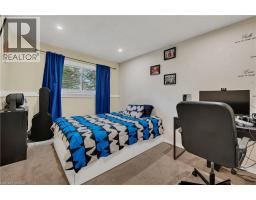 18 RIVERDALE Drive - 15