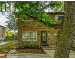 18 RIVERDALE Drive - 2