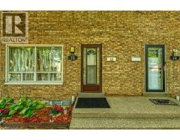 18 RIVERDALE Drive - 26
