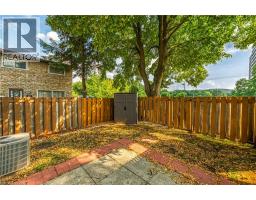 18 RIVERDALE Drive - 28