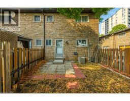 18 RIVERDALE Drive - 29