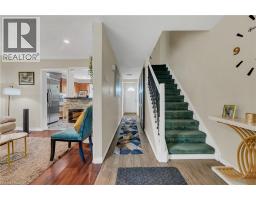 18 RIVERDALE Drive - 5