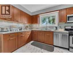 18 RIVERDALE Drive - 8