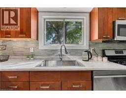 18 RIVERDALE Drive - 9