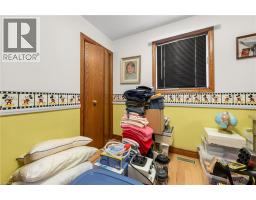 9 VALLEY Road - 14