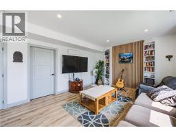 140 WINSTANLEY Street - 9