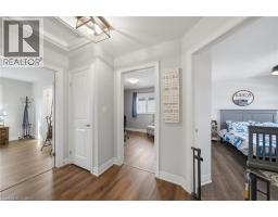 8 MYRTLE Street - 24