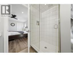 8 MYRTLE Street - 36