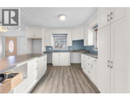 5932 CARLTON Avenue - 8