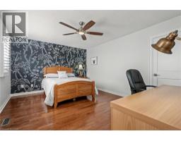 1213 BOWMAN Drive - 32