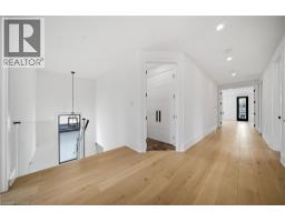 2556 GLENGARRY Road - 20
