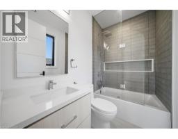 2556 GLENGARRY Road - 24
