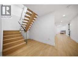2556 GLENGARRY Road - 37
