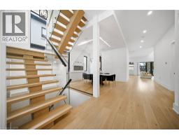 2556 GLENGARRY Road - 5