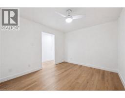 358 WATERLOO Avenue UnitNo. 902 - 13