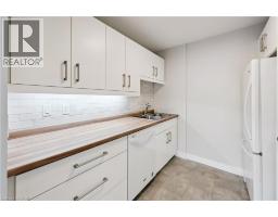 358 WATERLOO Avenue UnitNo. 902 - 8
